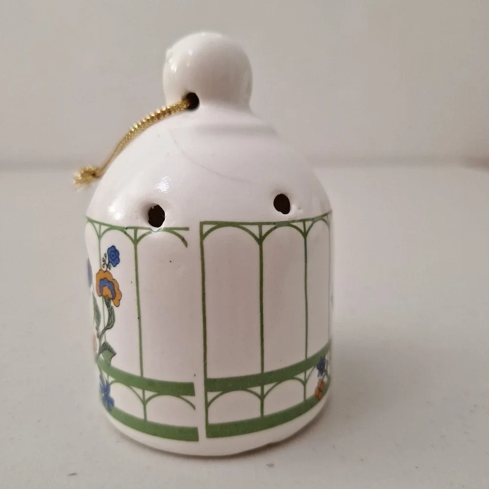 Vintage Taiwan Pomanders Bird Cage Sachet Potpourri Holder Ornament Ceramic